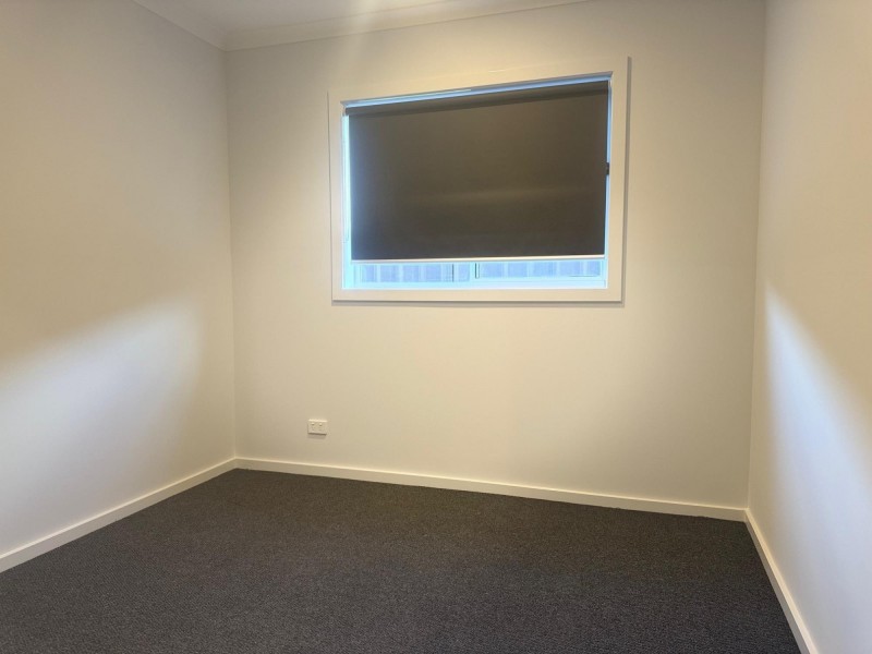 4 Eloquence Road, Tarneit VIC 3029