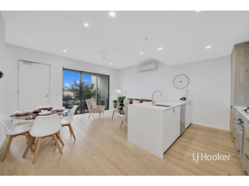 14 Clark Street, Williams Landing VIC 3027