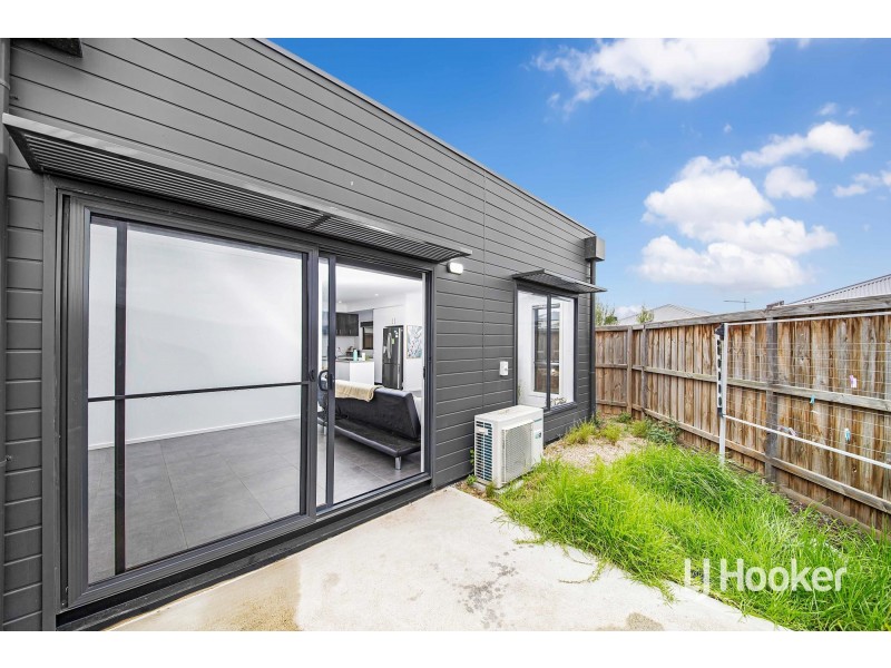 39 Mayall Crescent, Wyndham Vale VIC 3024