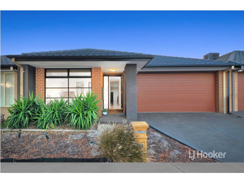 5 Holly Green Circuit, Truganina VIC 3029