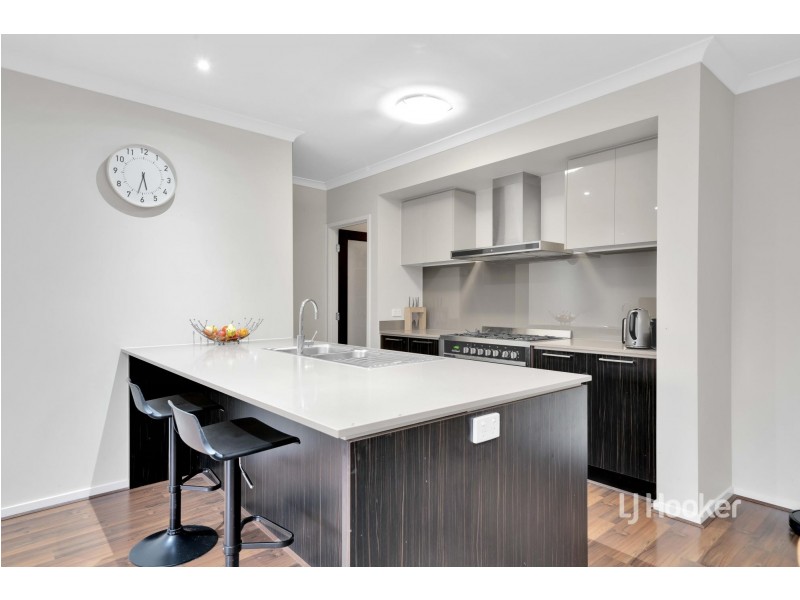 5 Holly Green Circuit, Truganina VIC 3029