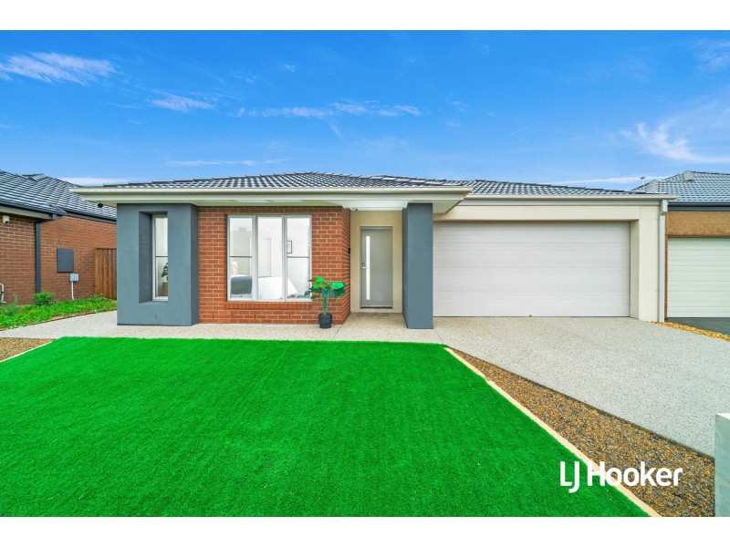 10 Firefly Road, Point Cook VIC 3030