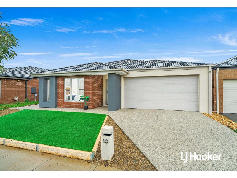 10 Firefly Road, Point Cook VIC 3030