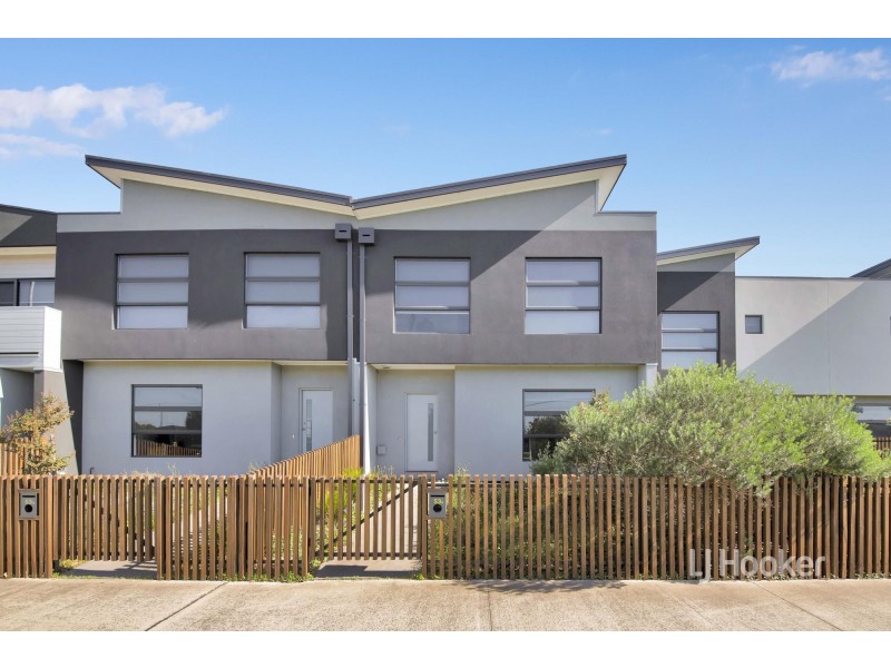 53B Racecourse Road, Pakenham VIC 3810