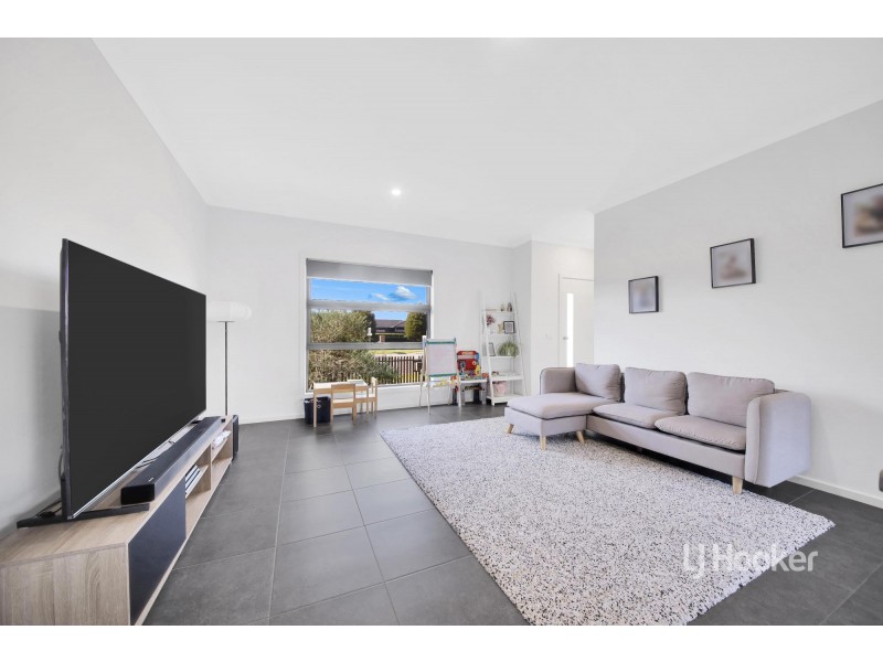 53B Racecourse Road, Pakenham VIC 3810