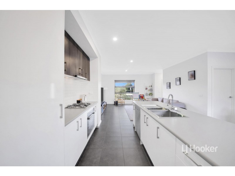 53B Racecourse Road, Pakenham VIC 3810