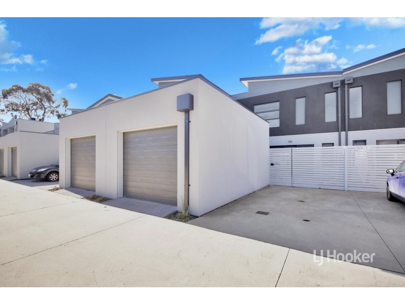 53B Racecourse Road, Pakenham VIC 3810