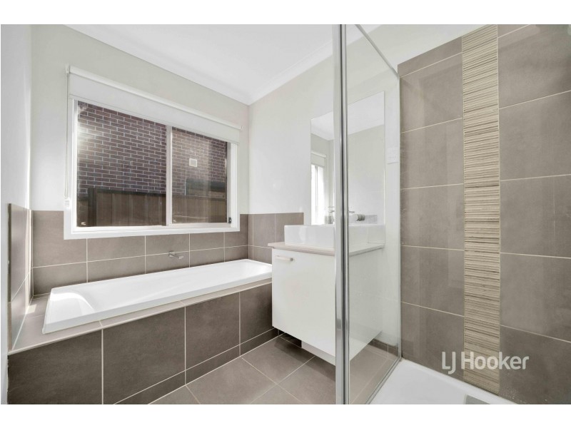 17 Andara Street, Truganina VIC 3029