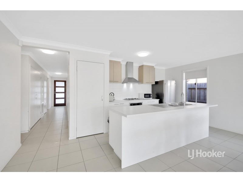 6 Wolin Drive, Tarneit VIC 3029