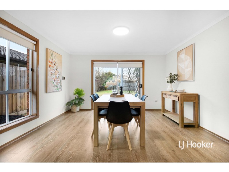 16 Devenport Court, Altona Meadows VIC 3028