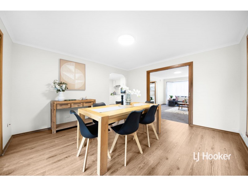 16 Devenport Court, Altona Meadows VIC 3028