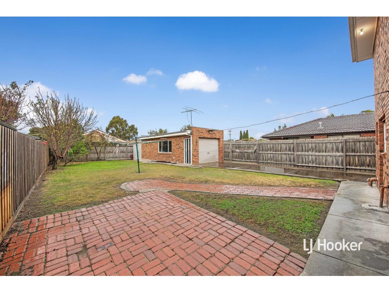 16 Devenport Court, Altona Meadows VIC 3028
