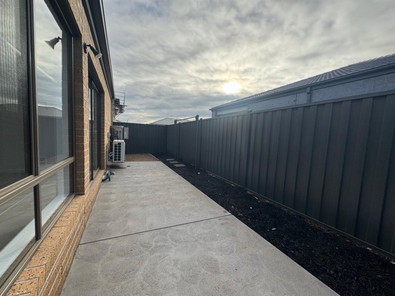 22 Arenal Drive, Truganina VIC 3029