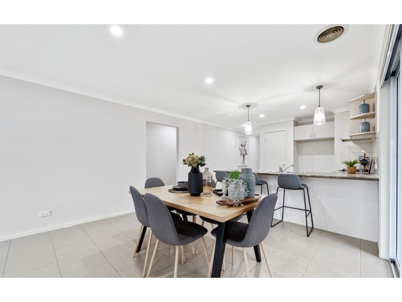 44 Hope Way, Tarneit VIC 3029