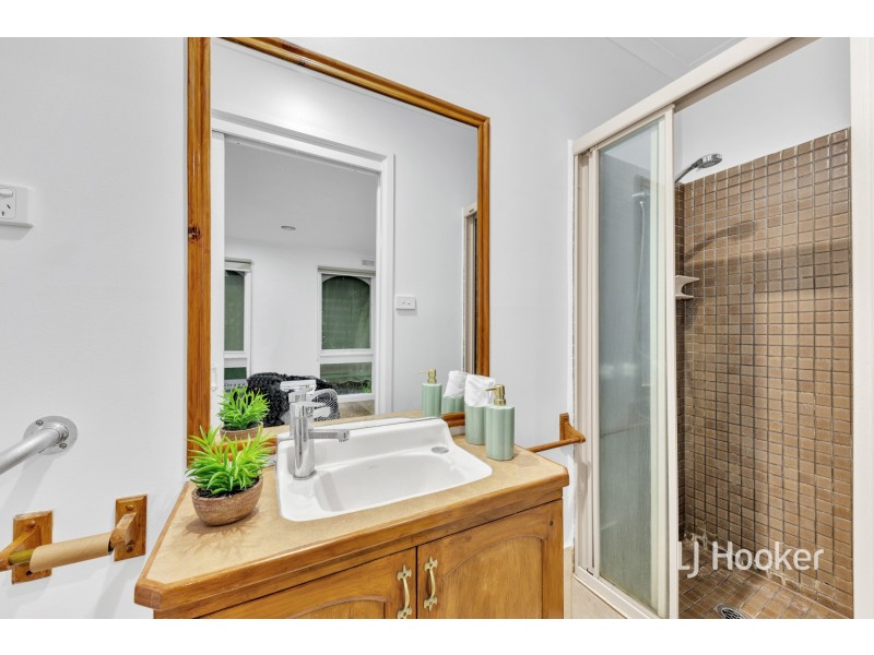 13 Branton Road, Hoppers Crossing VIC 3029