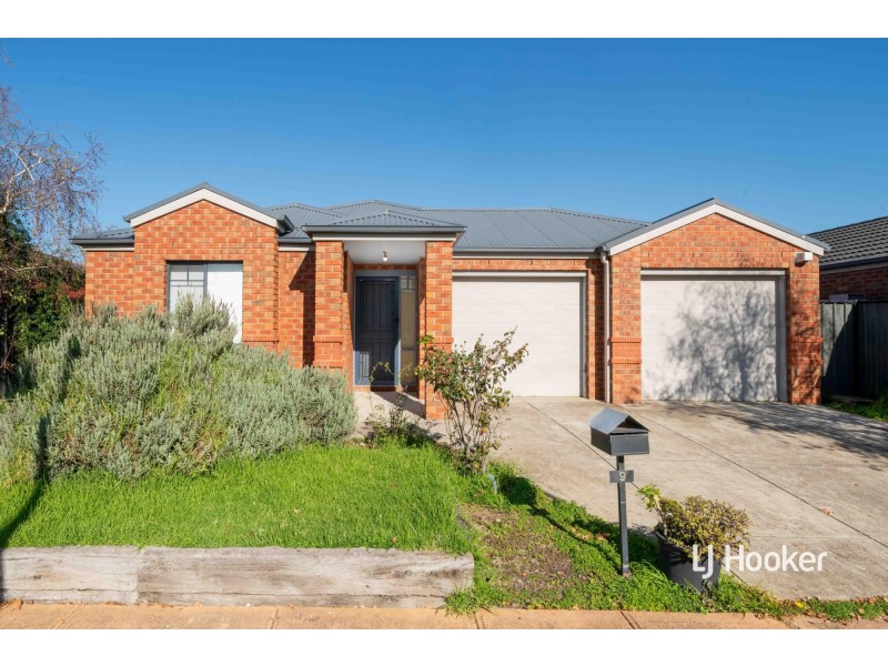 9 Lindsay Gardens, Point Cook VIC 3030