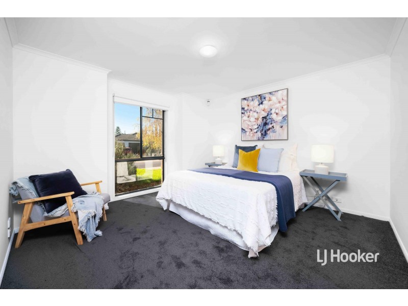 9 Lindsay Gardens, Point Cook VIC 3030