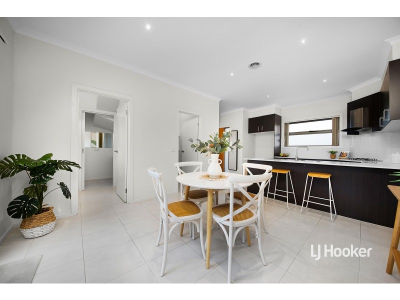 1/4 Shirley Court, Point Cook VIC 3030