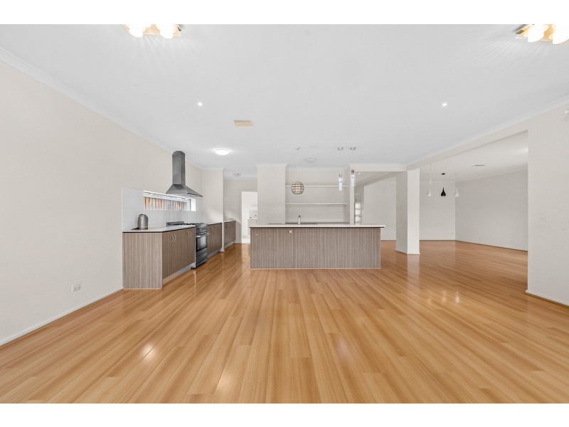 13 Corboy Close, Point Cook VIC 3030