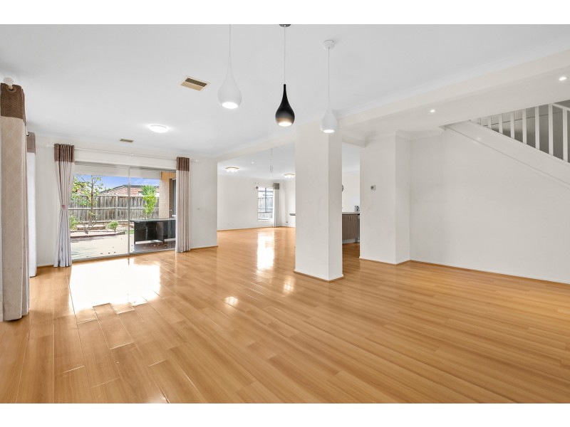 13 Corboy Close, Point Cook VIC 3030