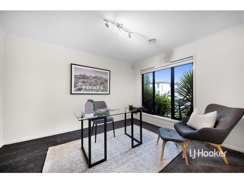 7 Springbrook Place, Sanctuary Lakes VIC 3030