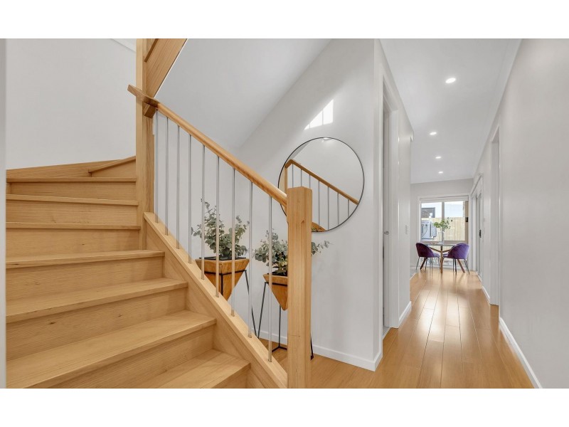 1/1 Allen Street, Laverton VIC 3028