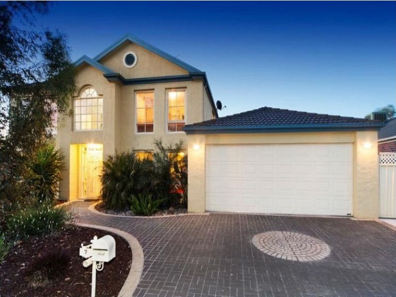 7 Hydefield Drive, Wyndham Vale VIC 3024