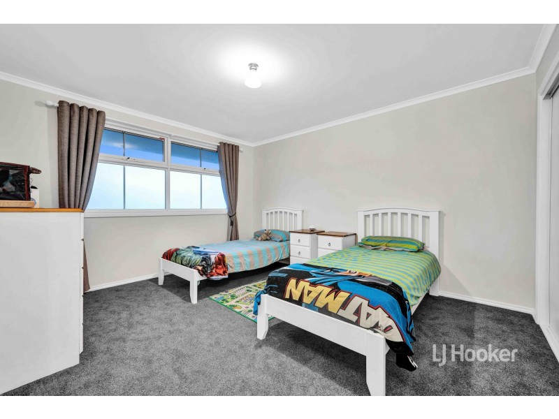 25 Machair Drive, Point Cook VIC 3030