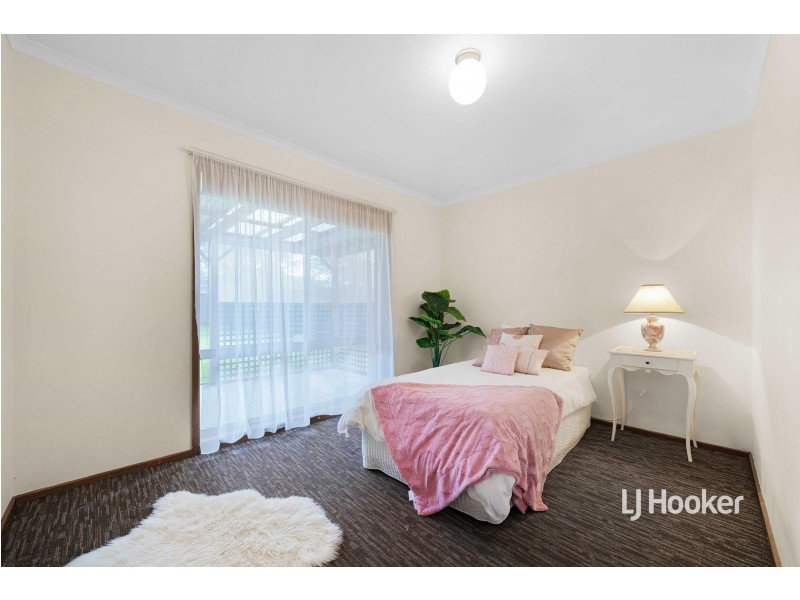 44 Bruce Street South, Altona Meadows VIC 3028