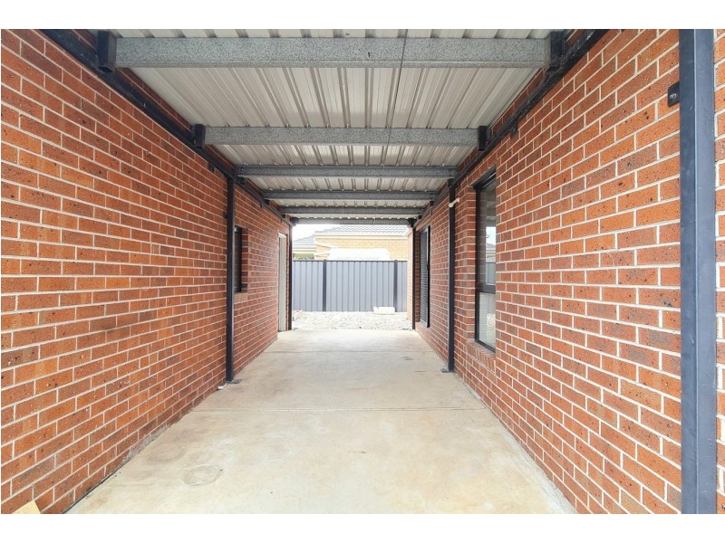 10 Correa Street, Point Cook VIC 3030