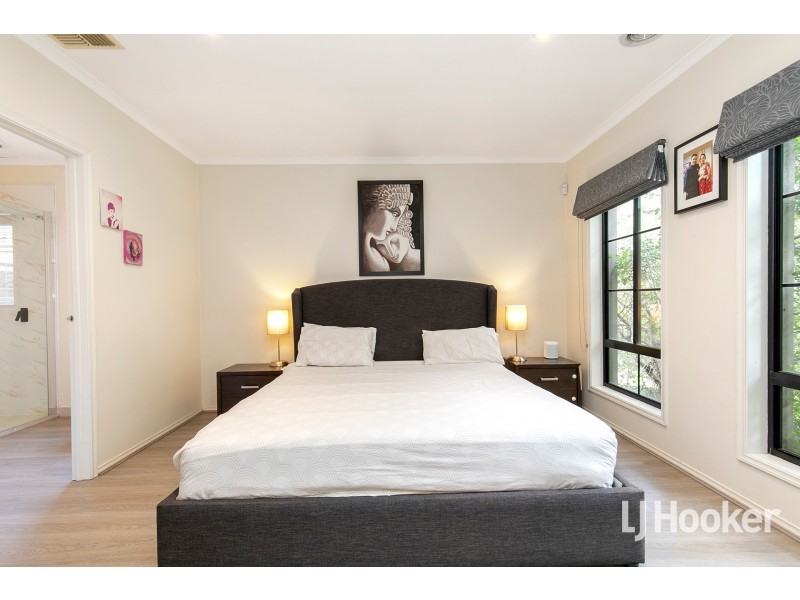 40 Willowgreen Way, Point Cook VIC 3030