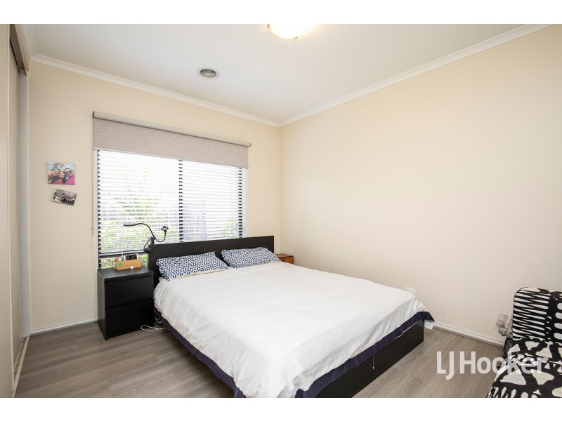 40 Willowgreen Way, Point Cook VIC 3030