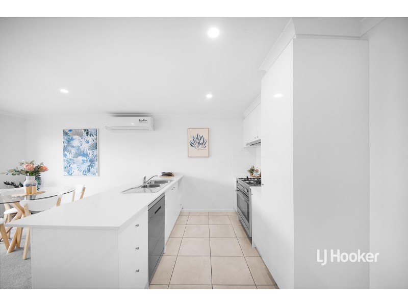 22 Heathwren View, Werribee VIC 3030