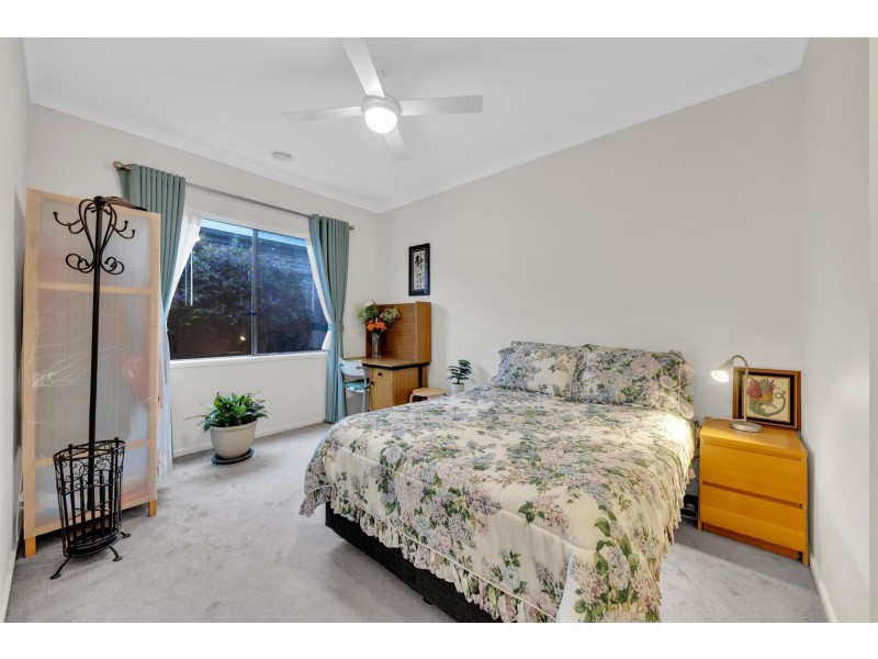 27 Goldeneye Circuit, Werribee VIC 3030