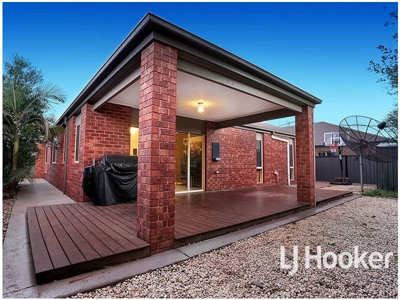 22 Juniper Avenue, Point Cook VIC 3030