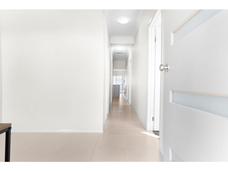 7 Fox Walk, Truganina VIC 3029