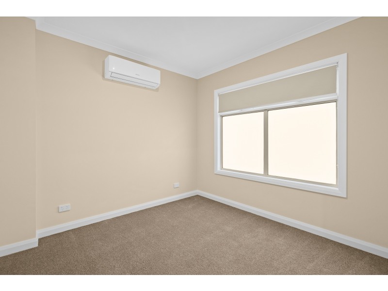 1/24 Heffernan Street, Laverton VIC 3028