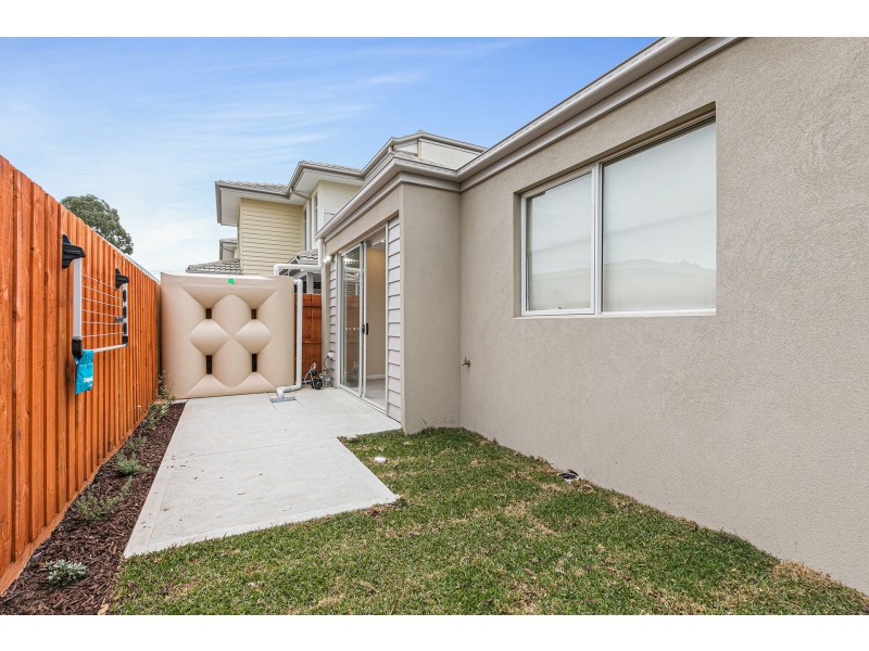 3/24 Heffernan Street, Laverton VIC 3028