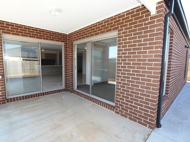 20 Capital Way, Point Cook VIC 3030