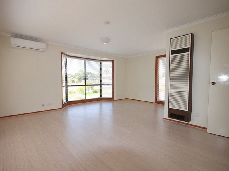 34 Cassowary Avenue, Werribee VIC 3030