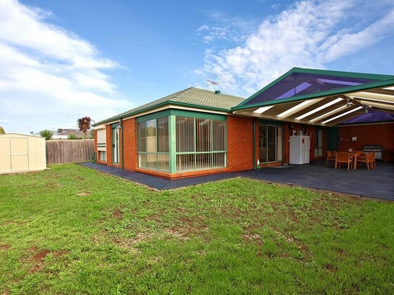 40 Thomas Carr Drive, Tarneit VIC 3029
