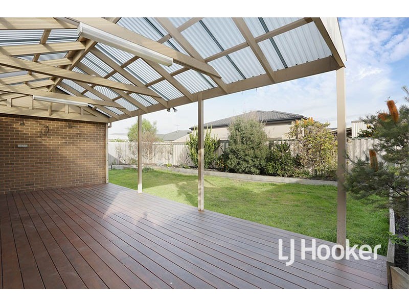 13 Pinoak Street, Point Cook VIC 3030