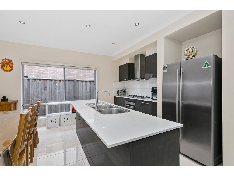 20 McKeown Avenue, Williams Landing VIC 3027