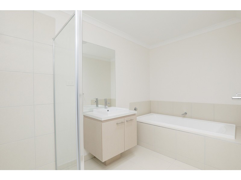 6 Wolin Drive, Tarneit VIC 3029