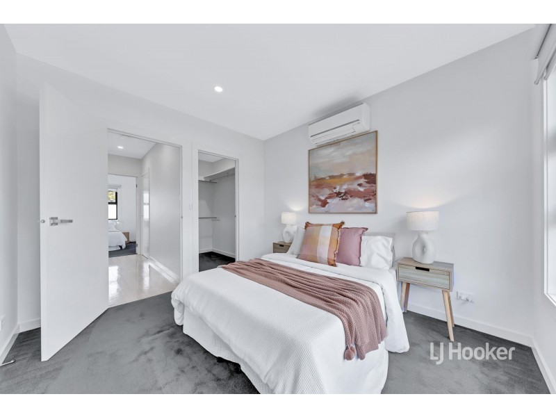 1/24 Rymill Court, Altona North VIC 3025