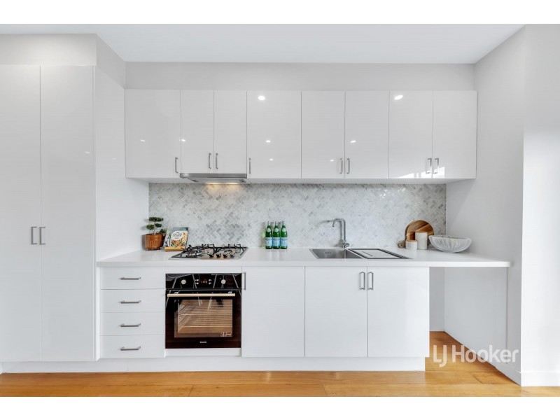 1/24 Rymill Court, Altona North VIC 3025