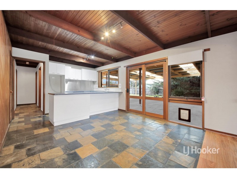 7 Elaroo Court, Werribee VIC 3030