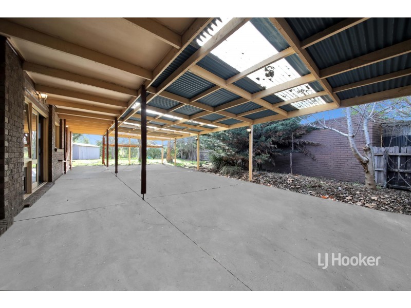 7 Elaroo Court, Werribee VIC 3030
