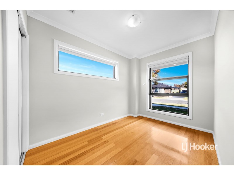 12 Laburnum Avenue, Wyndham Vale VIC 3024