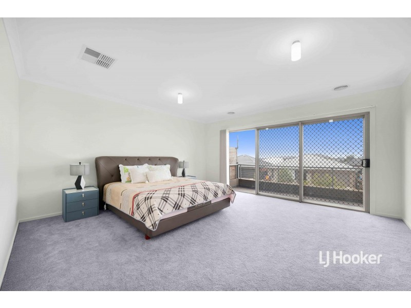 8 Clear Drive, Tarneit VIC 3029